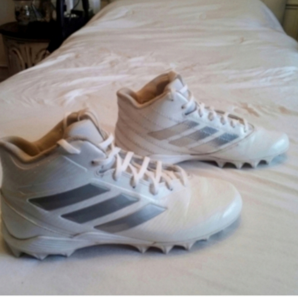 Adidas White & Gray High Top Football Cleats Men's 9 Activewear Casual Sports